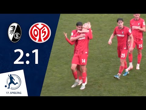 Freiburg celebrates shortly before the final whistle | SC Freiburg II - 1. FSV Mainz 05 II | Matc...