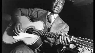 Roots of Blues -- Lead Belly „On Monday"