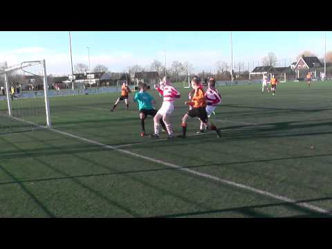 17 jan 2014 VV De Meern B1 - SV Lelystad  B1 toernooi 2-0 Doelpunt Abel, assist Jesse