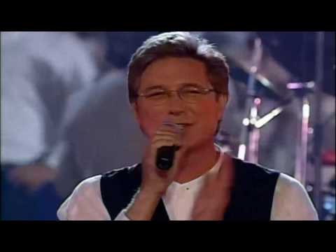 Thumbnail for Bueno Es Dios video