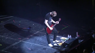 Skillet - Ben Kasica  guitar solo - Awake and Alive tour - New York - high quality