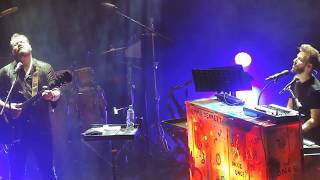 SIN BANDERA...Adiós...HD.