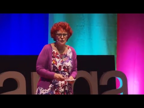 Hearing Voices : an Insiders Guide to Auditory Hallucinations | Debra Lampshire | TEDxTauranga