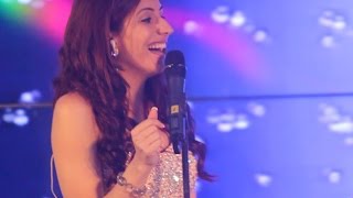 Marathi song &quot;Navrai Maajhi&quot; sung by Canadian Singer Natalie Di Luccio