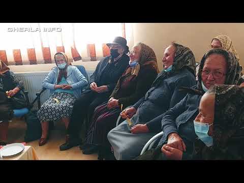 Bunicii din Gherla, Diviciorii Mici si Ceaba, sarbatoriti de copii (Cluj) 1 10 2021