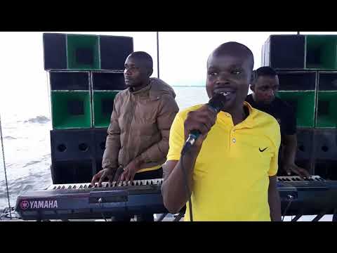 EMMA JALAMO LIVE PERFORMANCE AT KISUMU DUNGA. OPIJA PODPEK #emmajalamo #luomusic #ohanglamusic