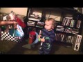 Bebé ama la canción “Let It go” de Frozen, y lo demuestra tantas veces como sean necesarias