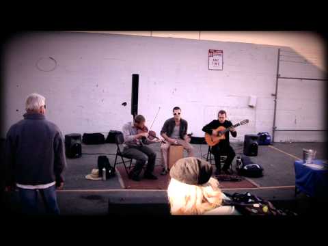 Fuerte - Street Performance with trio