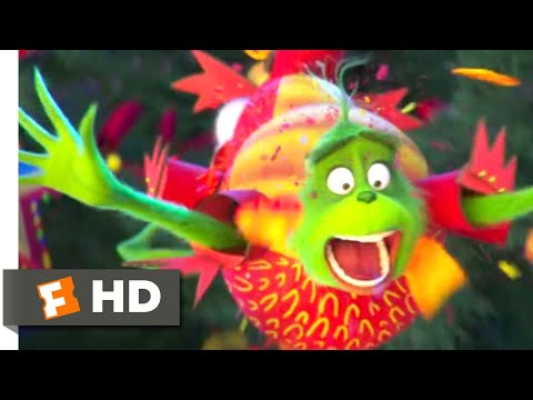 The Grinch (2018) - Lighting Whoville's Tree Scene (3/10) | Movieclips