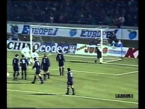 Bordeaux 0 - 1 Naples  (23-11-1988)  Coupe UEFA