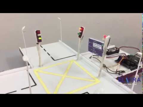 BBC micro:bit - T-Junction Traffic Light