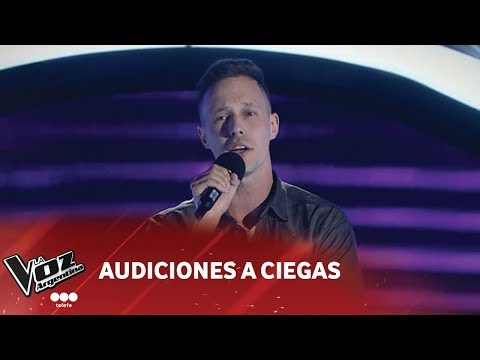 Lucas Catsoulieris - "Just the way you are" - Bruno Mars - Blind Auditions - The Voice Argentina ...