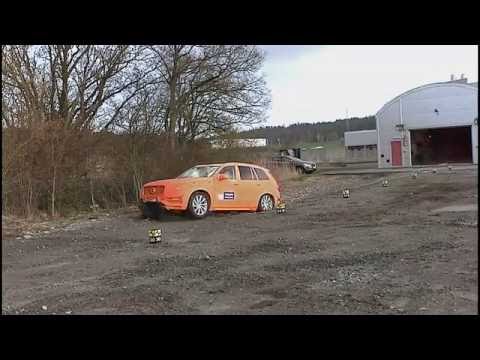 Amazing Volvo XC90 Crash Test