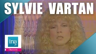 Sylvie Vartan "Arrête de rire" (live officiel) | Archive INA