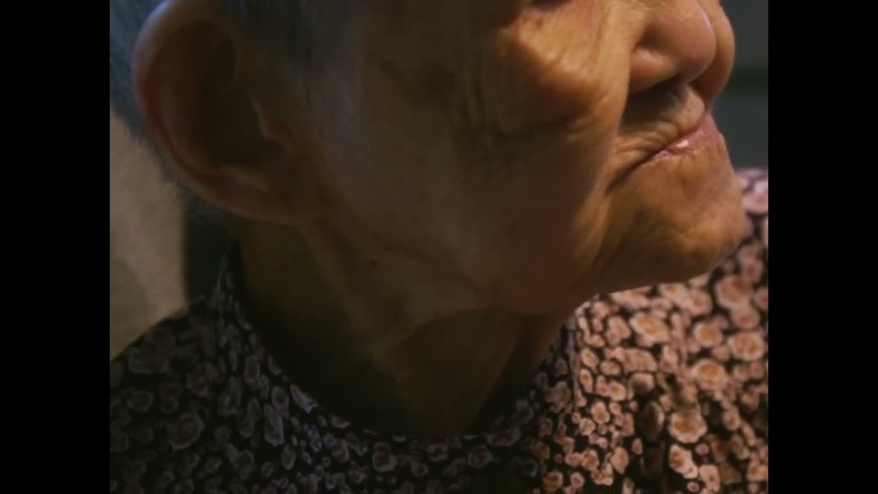 A Worm, Whatever Will Be, Will Be - TRAILER