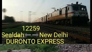 preview picture of video 'Morning Action Of DURONTO || Sealdah(SDH)⬅➡New Delhi(NDLS) ||12259 || At Fatehpur'