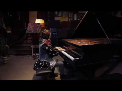 Sóley - Kill The Clown /// Berlin Sessions (Bonus)