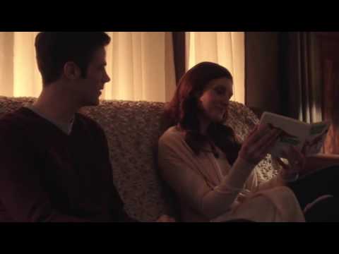 The Flash: S2E21 - The Runaway Dinosaur/ Cisco & Iris Help Barry Escape From Speedforce