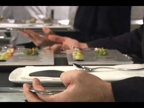 Alinea's Expediter Station