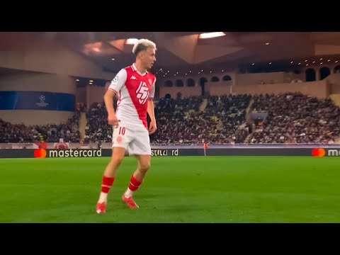 Aleksandr Golovin is a Russian magician - 2025