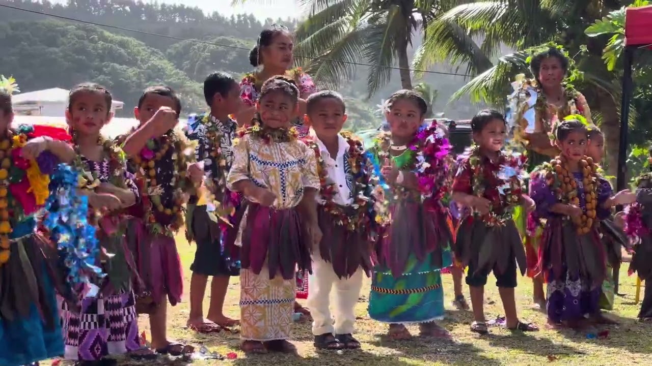 [ Prestation de la classe de ma fille - Moyenne Section de l’École maternelle de Kolopelu ]