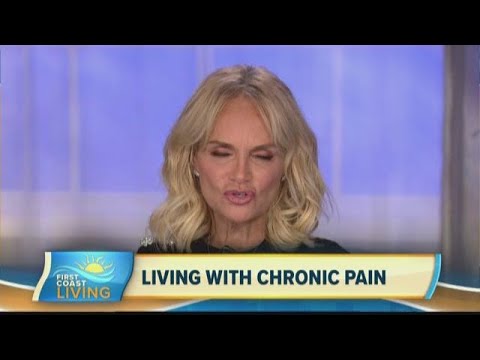 Kristin Chenoweth Opens Up About Living with Chronic Pain (FCL Dec. 11)