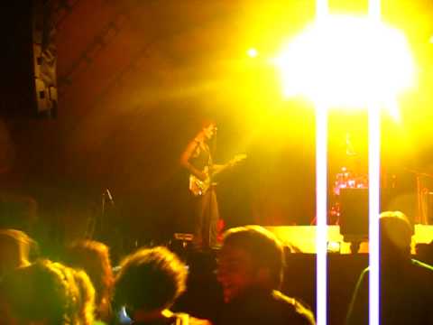 Naivní Naděje - Pŕežít smrt svých rodičů Ya09