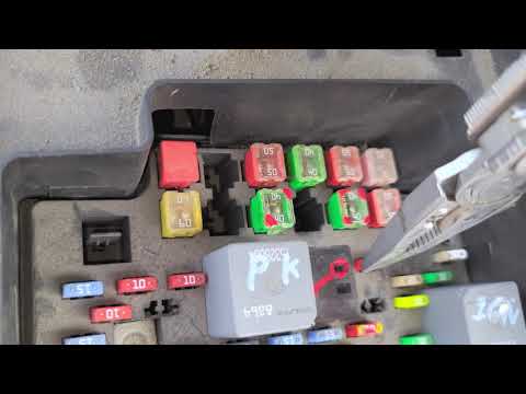2004 GMC Sierra 1500 Starter Relay & Fuses, Ignition Switch Testing