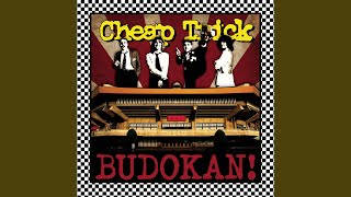 Southern Girls (Live at Nippon Budokan, Tokyo, JPN - April 1978)
