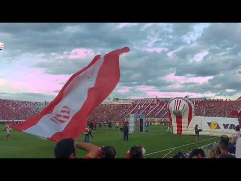 "Clásico Unión Colón 25/2/2018 Recibimiento" Barra: La Barra de la Bomba • Club: Unión de Santa Fe • País: Argentina