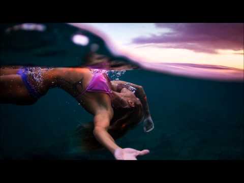 Griffin Stoller - Fade Away Feat. Arswain