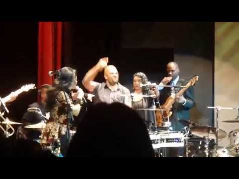 Anthony Antoine on stage with Sheila E. at Yoshi's SF 03 26 11