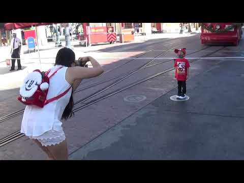 Buena Vista Street Reopens at DCA! Free Parking, Tips to get in, and More!