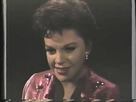 Judy Garland - Synchronized 1962 TV video to her 1961 Carnegie Hall Concert Audio.