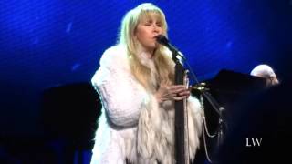 Stevie Nicks - Moonlight (A Vampire&#39;s Dream) (Live in Chicago)