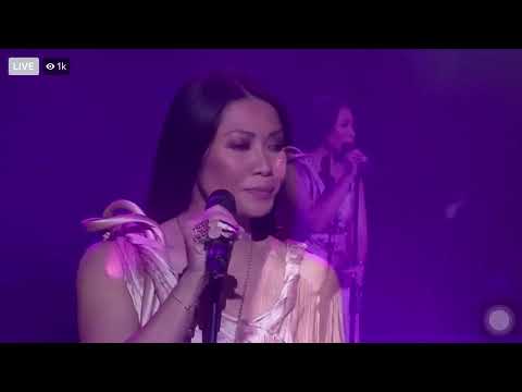 Anggun feat. Luciano Pavarotti - Caruso (Asian TV Awards)