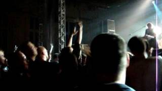 Project Pitchfork - Human Crossing - Concert in Berlin - Dancing crowds