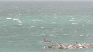 preview picture of video 'porto potenza picena salvataggio in mare 26\08\2012'