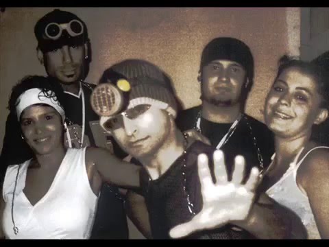 Barikat & Jöntürk - ConCon Kulübü