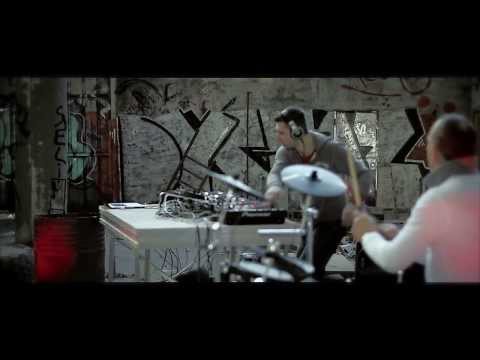Bassner and Drum's performer Concept - (Official Clip Live) HD