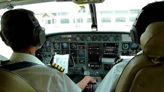 preview picture of video 'Cessna 208B Grand Caravan , HS-GAA @ Nok Mini , Chiang Rai Airport , Thailand'