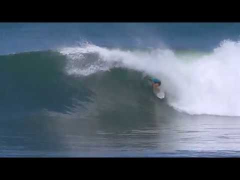 THE BEST STEPHANIE GILMORE WAVE AT KERAMAS