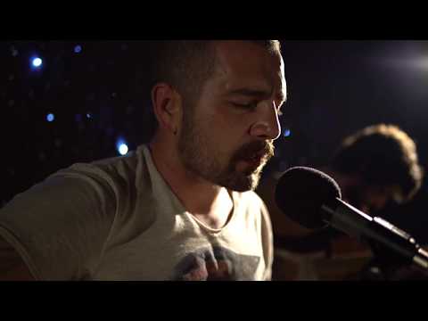 Bırak Kış Gelsin - Gergin Bekleyiş