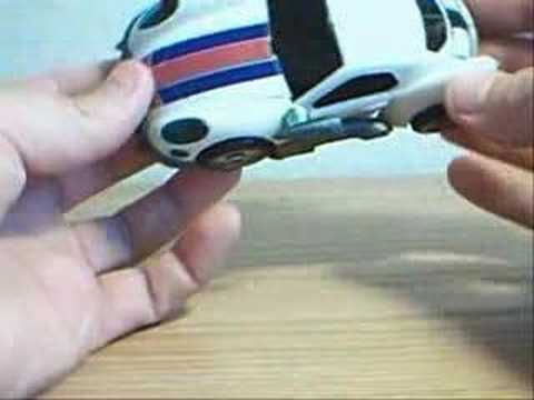 Video review of Transformers Animated Deluxe Class Jazz pt 1