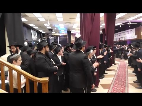 תפילת ערבית בכינוס לישראלים ו' ניסן