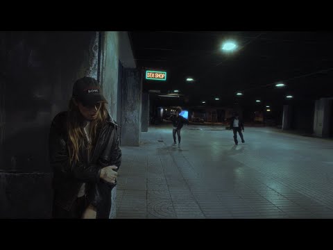 LARA 91K ft MVRK - yolo (Video Oficial)