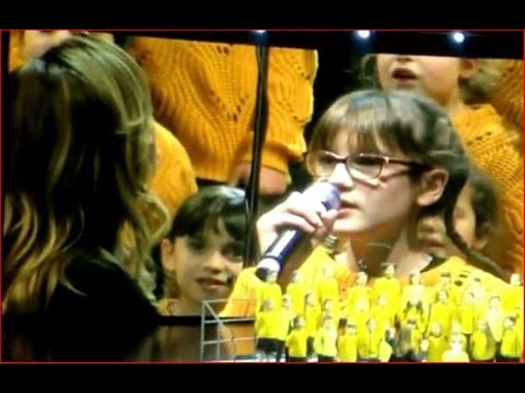 Claudia & Piccolo Coro: Resterà con te I