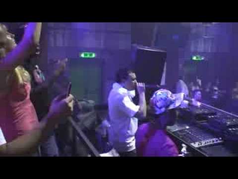 DJ Irwan @ ASN ANNUAL (Escape, NL) singing Ne-Yo - So Sick