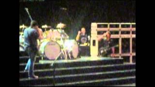 Van Halen - 2012-04-21 - Greensboro, NC soundcheck Part 1 GREAT Audio [VHFrance Videos]