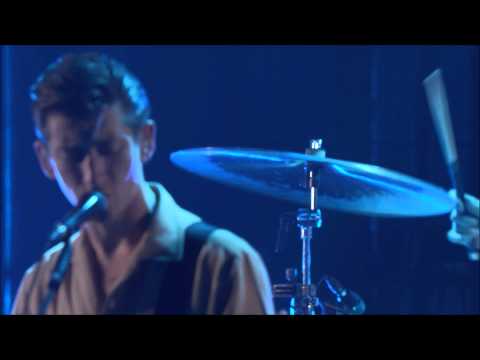 Arctic Monkeys - Suck It and See - Live @ iTunes Festival 2013 - HD